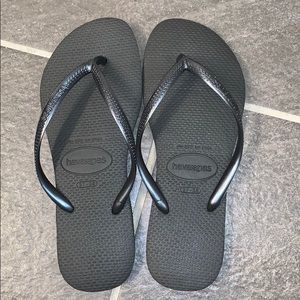 Havaianas Flip Flops - NWOT